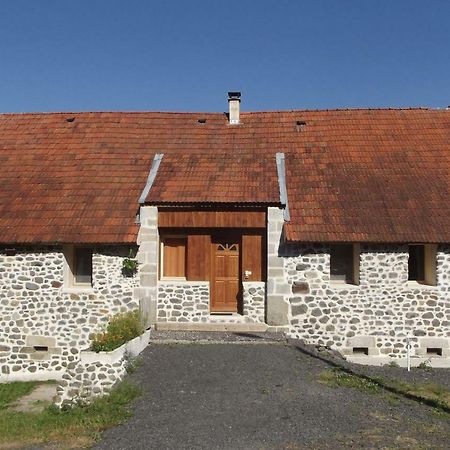 Apartament Le Bon Air Est Dans Le Pre Champagnac  Zewnętrze zdjęcie