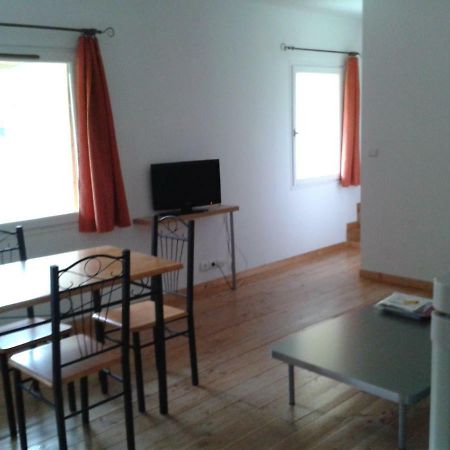 Apartament Le Bon Air Est Dans Le Pre Champagnac  Zewnętrze zdjęcie