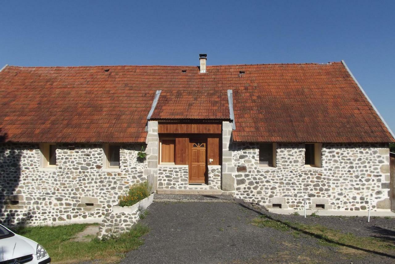 Apartament Le Bon Air Est Dans Le Pre Champagnac  Zewnętrze zdjęcie