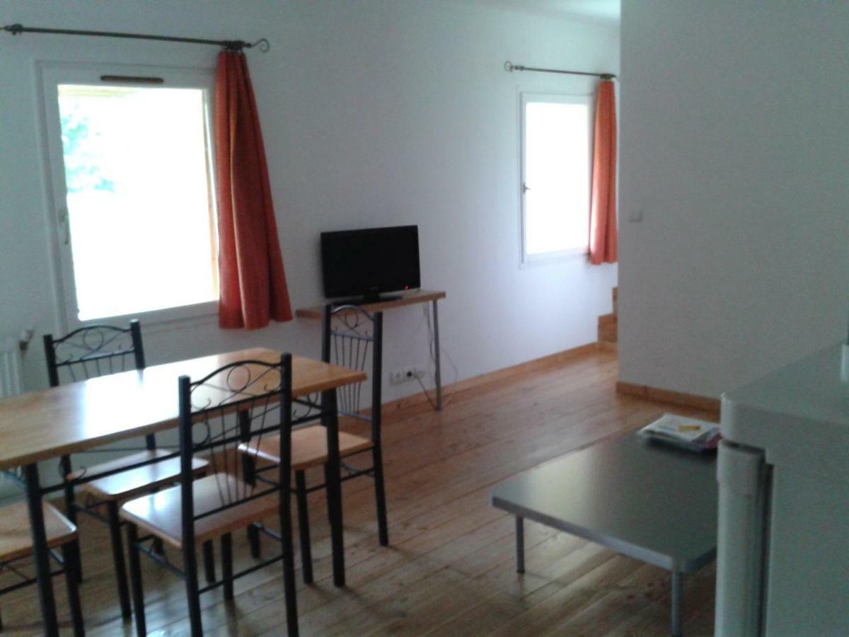 Apartament Le Bon Air Est Dans Le Pre Champagnac  Zewnętrze zdjęcie