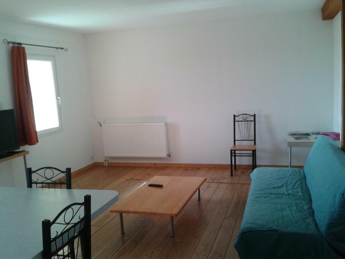 Apartament Le Bon Air Est Dans Le Pre Champagnac  Zewnętrze zdjęcie