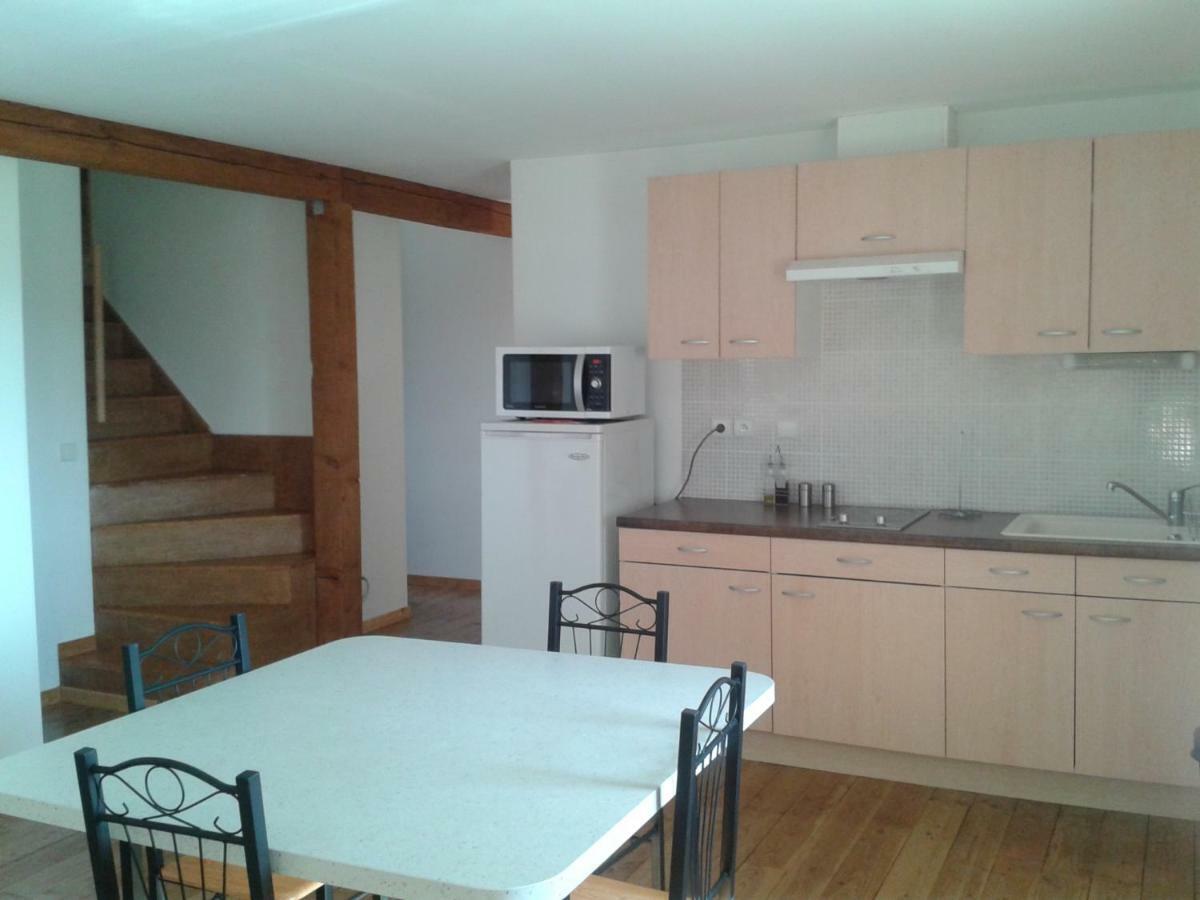 Apartament Le Bon Air Est Dans Le Pre Champagnac  Pokój zdjęcie